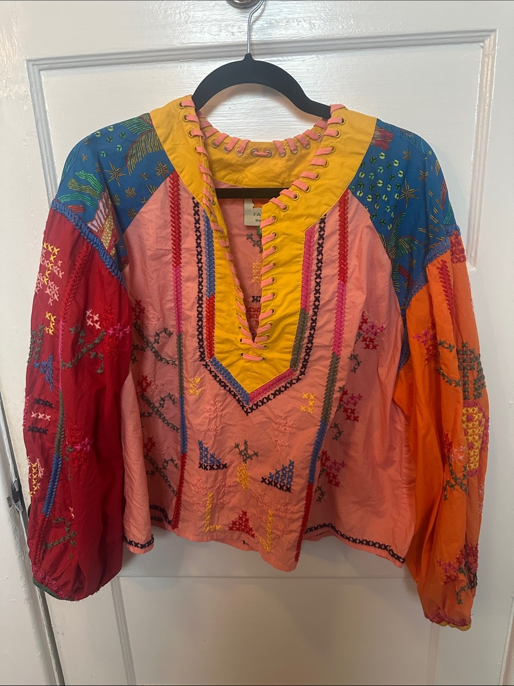 FARM Rio Pink Yellow Multicolor Embroidered Peasant Blouse - Picture 1 of 2